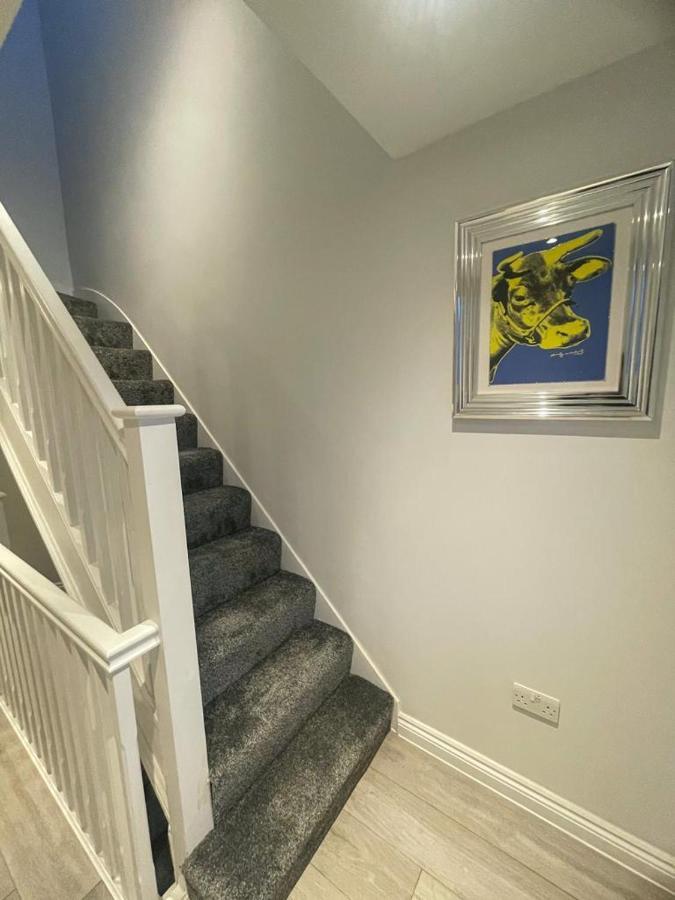 2A Seymour Road Villa Sutton  Buitenkant foto